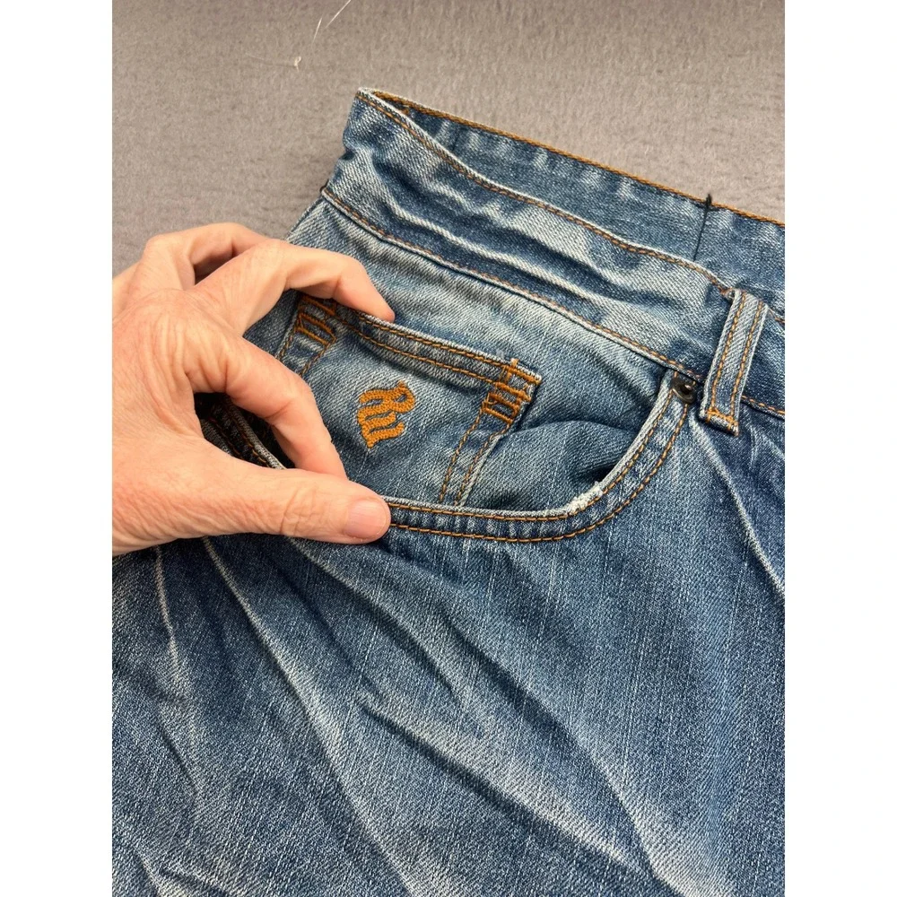 Rocawear Classic Fit Jeas Mens 38x34 Medium Wash Straight Leg Denim Whiskered